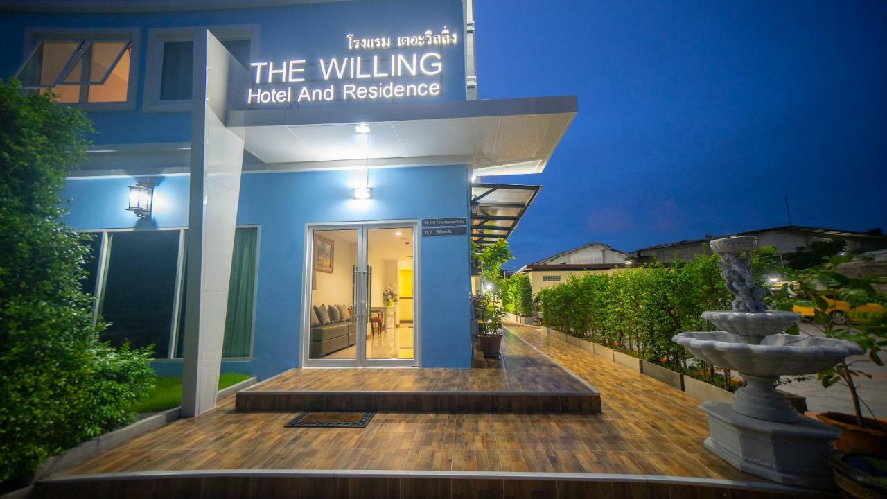 The Willing Hotel And Residence Бангкок Экстерьер фото
